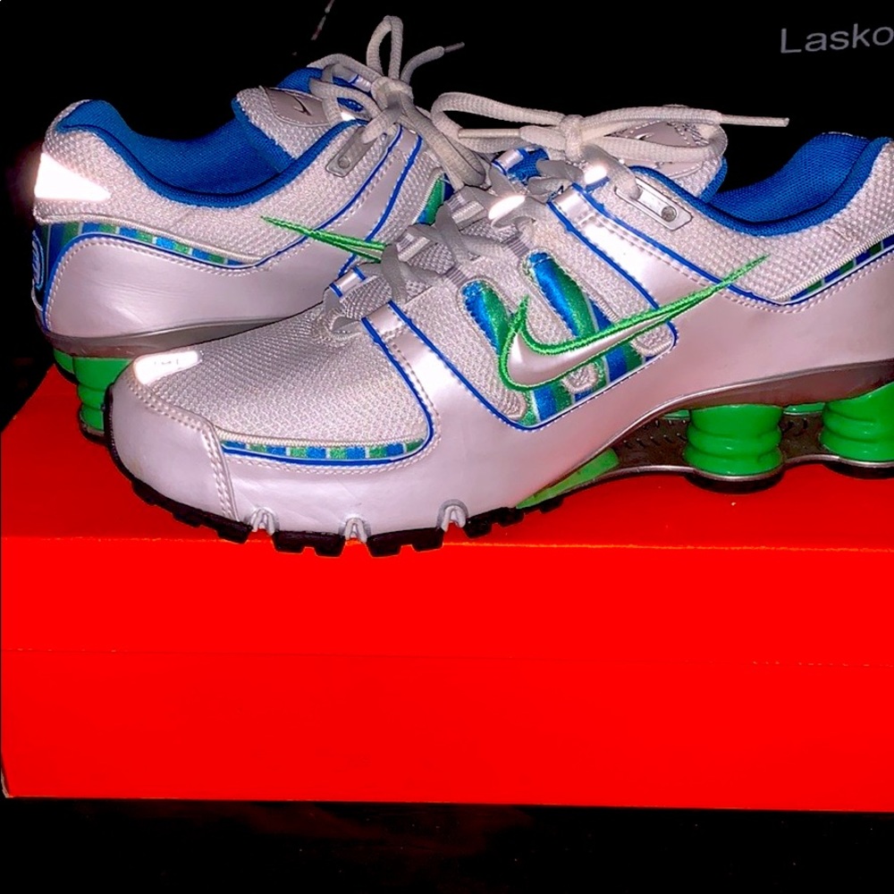 Women’s Nike Shox Remix